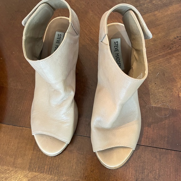 Steve Madden open toe booties - Picture 1 of 4